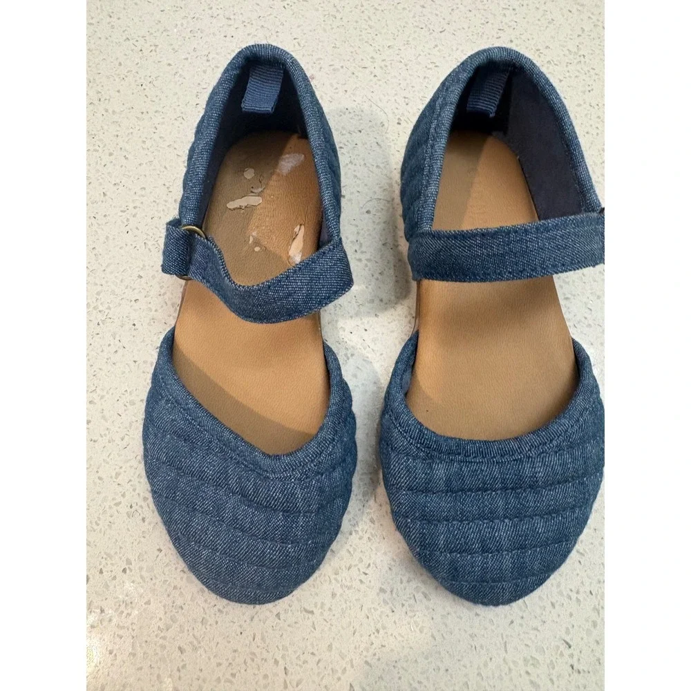 Old Navy Girls Toddler 8 Blue Denim Quilted Mary Jane Flats Shoes